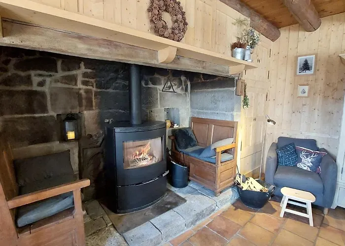 Le Bois Villa Saint-Jacques-des-Blats